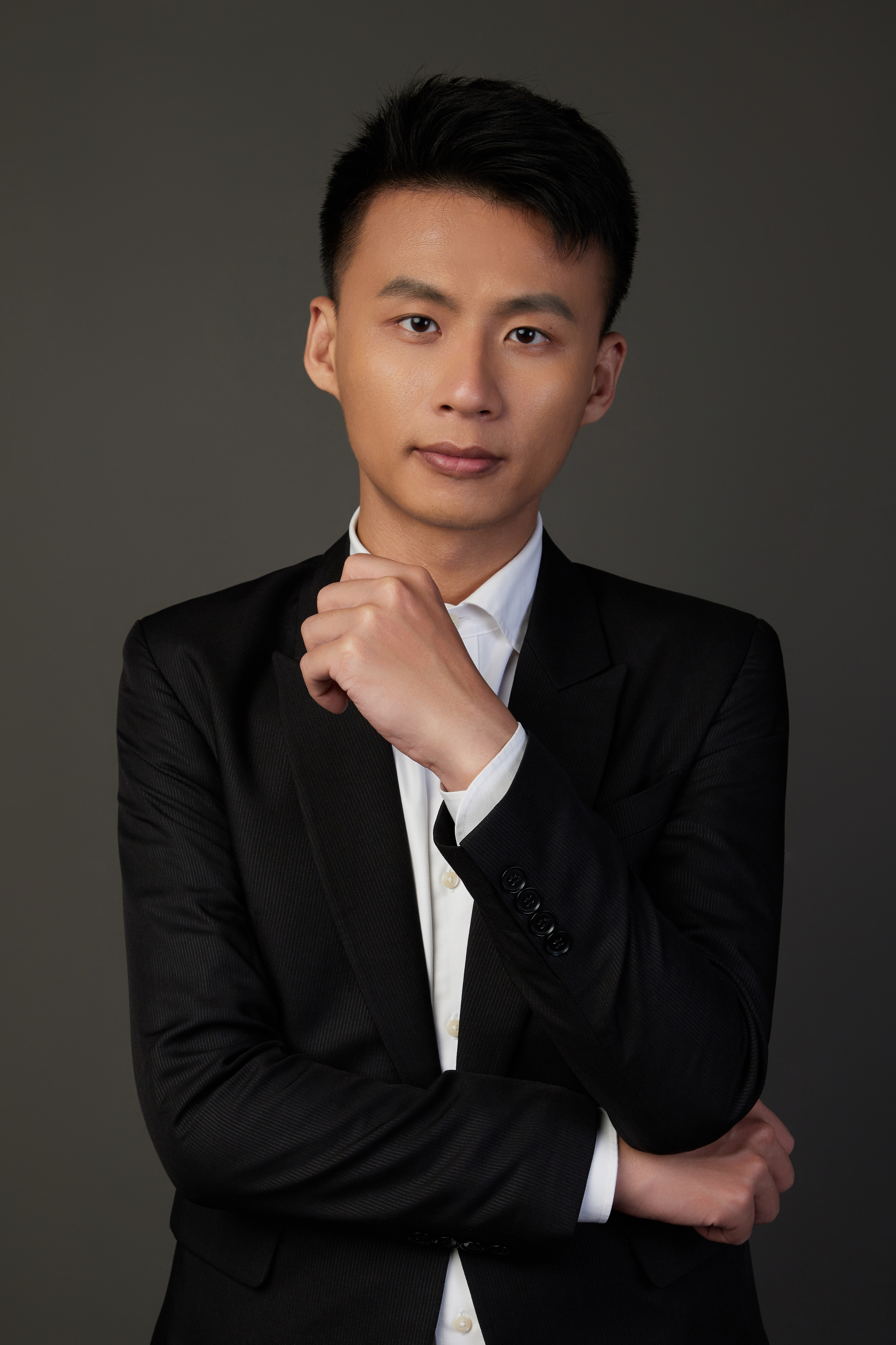 張峻瑋律師